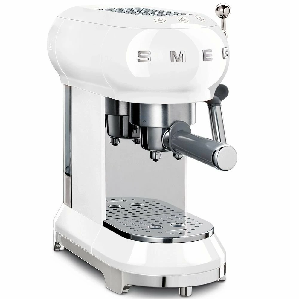 SMEG Espresso Machine | White 3 SMEG Espresso Machine | White