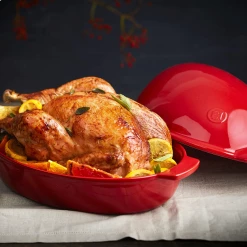 Emile Henry 4.5 Qt. Large Roaster | Burgundy 8 Emile Henry 4.5 Qt. Large Roaster | Burgundy -Coffee & Espresso Elegant store eh large roast 2