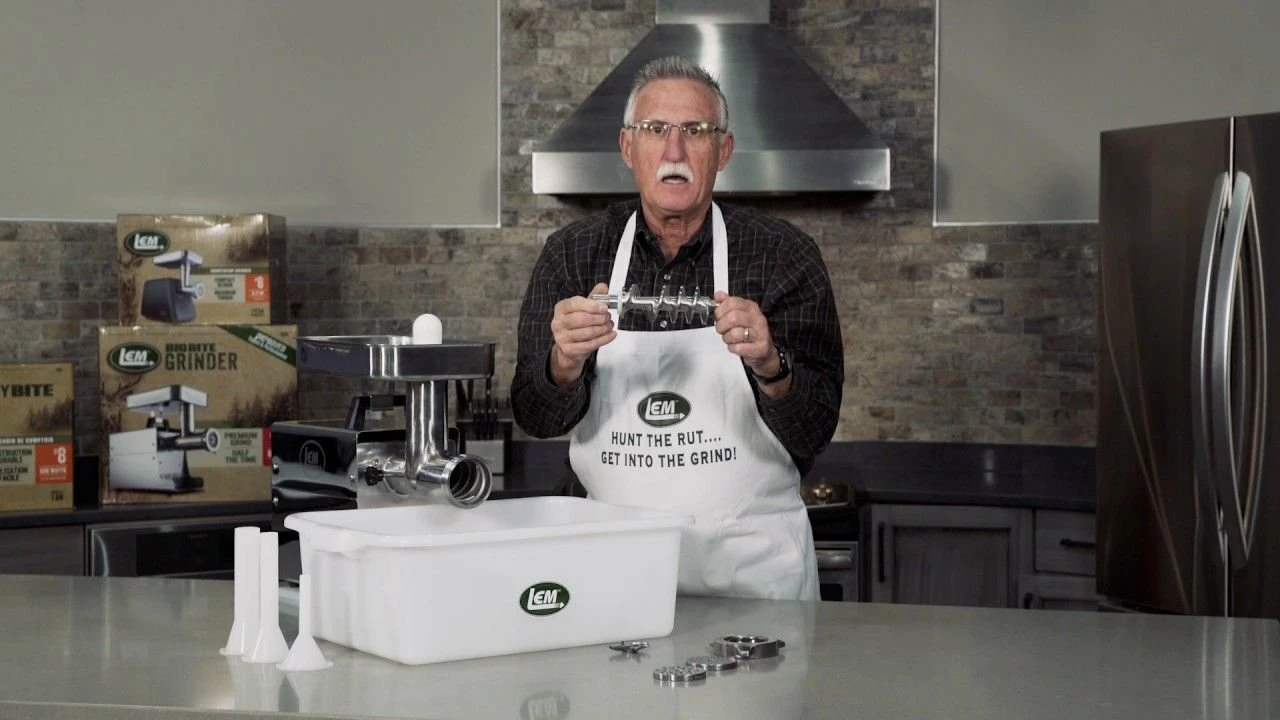 LEM Big Bite Meat Grinder #12 With Premium Salvinox 1/8" And 1/4" Grinder Plates 8 LEM Big Bite Meat Grinder #12 With Premium Salvinox 1/8" And 1/4" Grinder Plates - Image 6