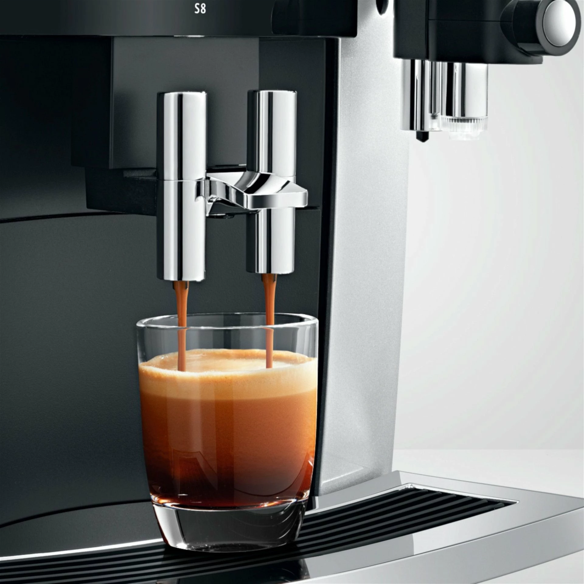 Jura S8 Automatic Coffee & Espresso Machine | Moonlight Silver 9 Jura S8 Automatic Coffee & Espresso Machine | Moonlight Silver - Image 7
